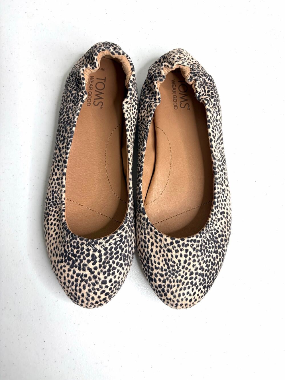 TOMS Judith Ballet Flat Cheetah Print Sz 6.5 Slip On Comfort Casual Chic EUC
